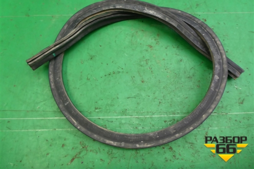 Уплотнитель капота (на решётку стеклоочистителей) для Chevrolet Cruze c 2009-2015г (Круз)