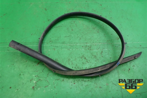 Уплотнитель на кузов правый для Chevrolet Cruze c 2009-2015г (Круз)