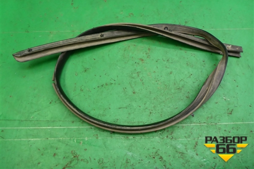 Уплотнитель на кузов левый для Chevrolet Cruze c 2009-2015г (Круз)