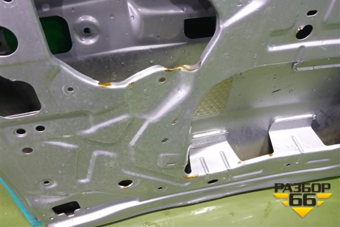 Дверь багажника левая (под стекло) (901015964R) для VAZ Largus/Ларгус с 2012-2024г