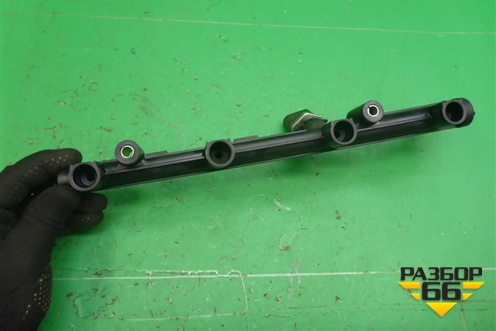 Рейка топливная рампа (06K133681A) для Skoda Rapid с 2013г (Рапид)