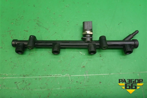 Рейка топливная рампа (06K133681A) для Skoda Rapid с 2013г (Рапид)