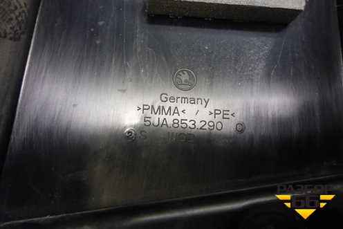 Накладка стойки (центральной правой) (5JA853290C) для Skoda Rapid с 2013г (Рапид)