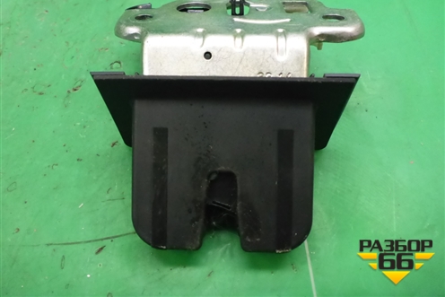 Замок багажника (5E0827505) для Skoda Rapid с 2013г (Рапид)