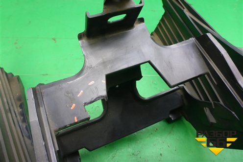 Консоль (передняя часть) (BP4K60401) для Mazda Mazda 3 (BK) с 2003-2009г 