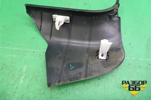 Накладка порога внутренняя переднего левого (передняя часть) (BP8J68390) для Mazda Mazda 3 (BK) с 2003-2009г 