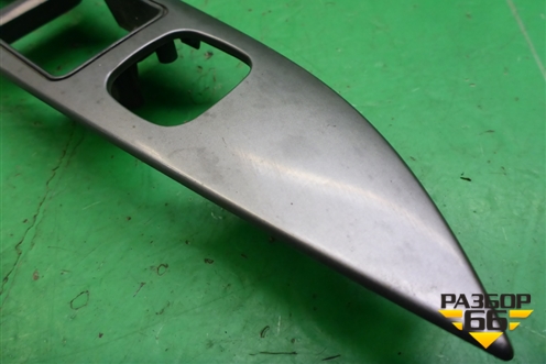 Накладка двери передней левой (на модуль управления стеклоподъёмниками) (BS3H4581J) для Mazda Mazda 3 (BK) с 2003-2009г 