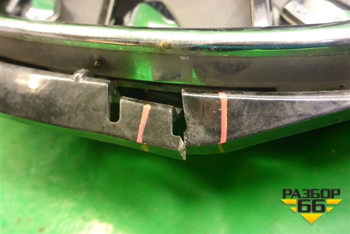 Решетка радиатора (под камеру) (602001961AA) для Chery Tiggo 8 Pro Max с 2022г (Тиго 8 Про Макс)