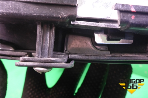 Решетка радиатора (под камеру) (602001961AA) для Chery Tiggo 8 Pro Max с 2022г (Тиго 8 Про Макс)