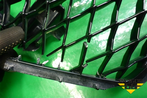 Решетка радиатора (под камеру) (ANW90536) для Cadillac Escalade с 2020г (Эскалеид 5)