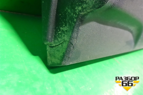 Накладка двери задней левой (2GL854949) для Volkswagen Taos с 2020г (Таос)