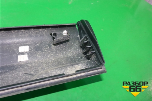 Накладка двери задней левой (2GL854949) для Volkswagen Taos с 2020г (Таос)