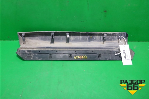 Накладка двери задней правой (7507548140) для Lexus RX 350 c 2015г (РХ)