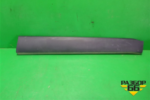 Накладка двери передней правой (801864255R) для Renault Arkana с 2019г (Аркана)