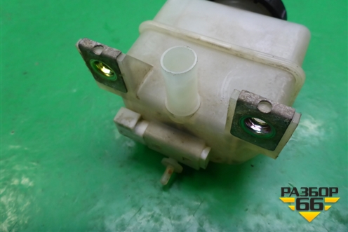 Бачок тормозной для Nissan Murano (Z50) с 2002-2008г (Мурано)