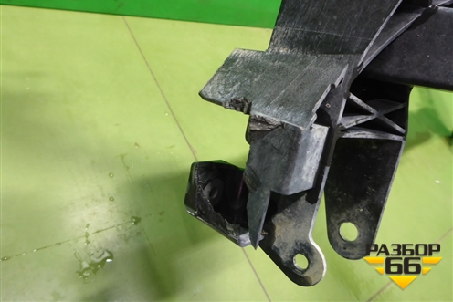 Панель передняя (верхняя часть) (A2476209800) для Mercedes Benz GLB-Klass X247 с 2019г (ГЛБ)