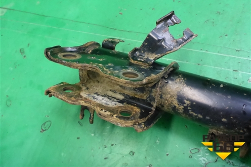 Амортизатор передний левый (334381) для Nissan Murano (Z50) с 2002-2008г (Мурано)