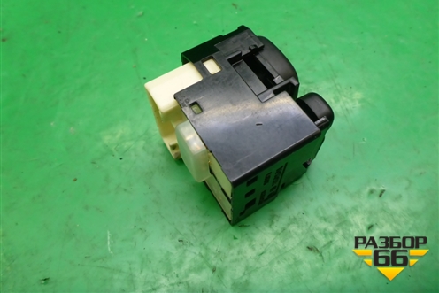 Переключатель регулировки зеркал для Toyota Isis c 2004-2018г (Исис)