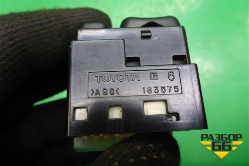 Переключатель регулировки зеркал для Toyota Isis c 2004-2018г (Исис)