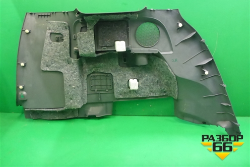 Обшивка багажника правая (нижняя) (6473144050) для Toyota Isis c 2004-2018г (Исис)