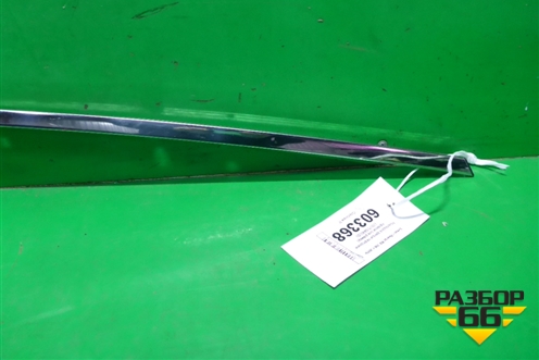 Накладка двери передней правой (на рамку) (7575348020) для Lexus RX 350 c 2015г (РХ)