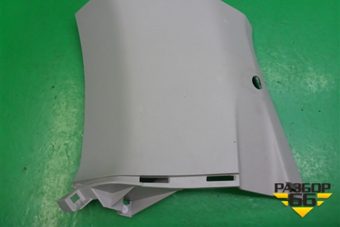 Обшивка багажника правая (верхняя) (6247144070) для Toyota Isis c 2004-2018г (Исис)