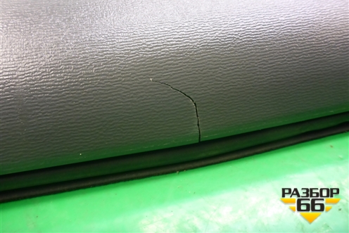 Обшивка двери (сдвижной правой) для Toyota Isis c 2004-2018г (Исис)