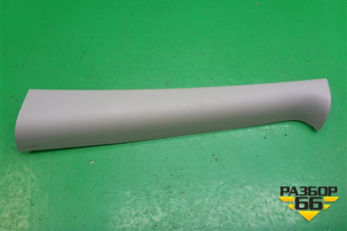 Накладка двери передней левой (6766444010) для Toyota Isis c 2004-2018г (Исис)