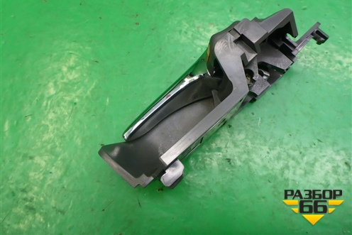 Ручка внутренняя двери передней левой (6927447020) для Toyota Isis c 2004-2018г (Исис)