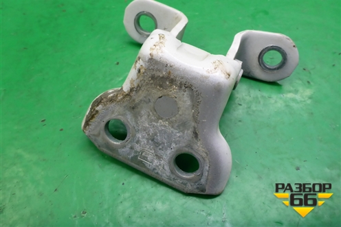 Петля двери передней правой нижняя для Toyota Isis c 2004-2018г (Исис)