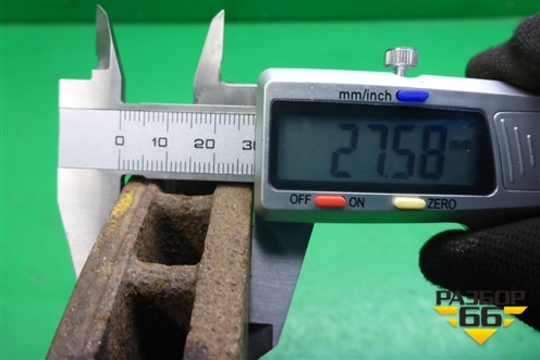 Диск тормозной передний вентилируемый для Toyota Isis c 2004-2018г (Исис)