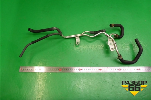 Трубки системы охлаждения для Toyota Isis c 2004-2018г (Исис)