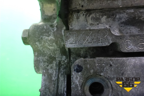 Двигатель (1.8л 2ZR) для Toyota Isis c 2004-2018г (Исис)