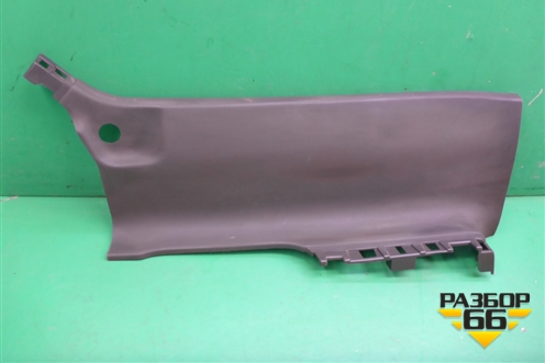 Обшивка стойки задняя нижняя правая (76938EB30A) для Nissan Navara (D40) с 2005-2015г (Навара)