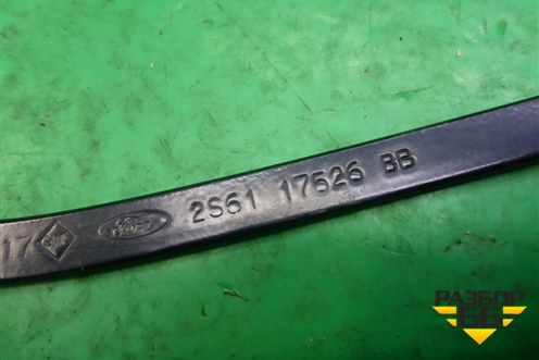 Поводок стеклоочистителя правый (2S6117526BB) для Ford Fiesta с 2001-2008г (Фиеста 5)