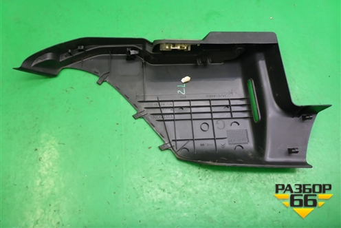 Держатель задней полки левый (5-ти дверный кузов) (9649856977) для Citroen C4 с 2005-2011г (С4)