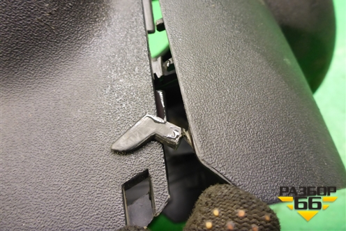 Кожух рулевой колонки для Citroen C4 с 2005-2011г (С4)