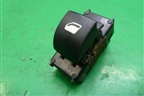 Кнопка стеклоподъёмника (9649636777) для Citroen C4 с 2005-2011г (С4)