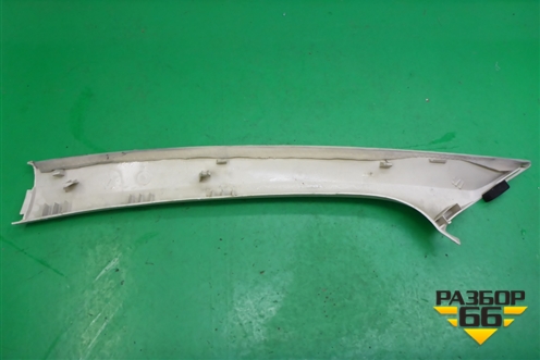 Обшивка стойки лобового стекла правая (9646209077) для Citroen C4 с 2005-2011г (С4)