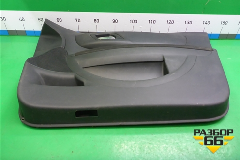 Обшивка двери передней правой под электрику (5-ти дверный кузов) (96468007XT) для Citroen C4 с 2005-2011г (С4)