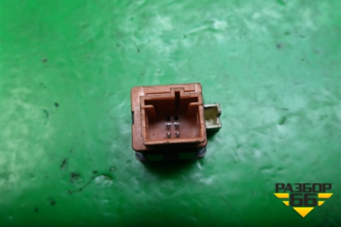 Кнопка аварийной сигнализации (96480877KR) для Citroen C4 с 2005-2011г (С4)