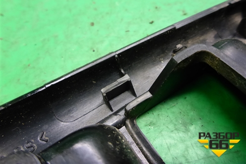 Накладка двери передней левой (на модуль управления стеклоподъёмниками) (GP9A684L6) для Mazda Mazda 6 (GG) с 2002-2007г