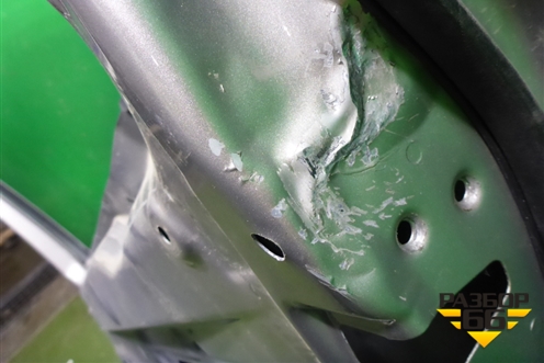 Дверь задняя правая (LR005851 6H52248A64) для Land Rover Freelander 2 с 2007г (Фрилендер)