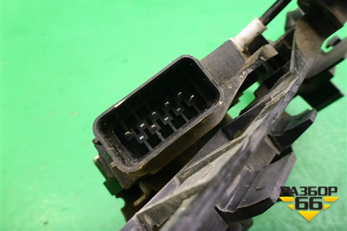 Замок двери задней левой (4M5AA26413BC) для Ford Focus 2 с 2005-2008г (Фокус)