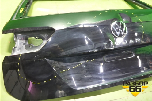 Дверь багажника без стекла (5NA827025J) для Volkswagen Tiguan с 2016г (Тигуан)