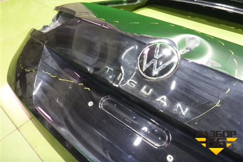 Дверь багажника без стекла (5NA827025J) для Volkswagen Tiguan с 2016г (Тигуан)