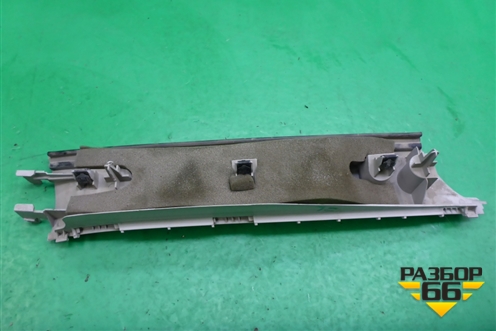 Обшивка стойки задняя верхняя левая (5M51F31113AFW) для Ford Focus 2 с 2005-2008г (Фокус)