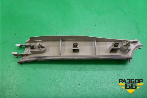 Обшивка стойки задняя верхняя правая (5M51F31112AFW) для Ford Focus 2 с 2005-2008г (Фокус)