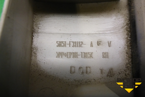 Обшивка стойки задняя верхняя правая (5M51F31112AFW) для Ford Focus 2 с 2005-2008г (Фокус)