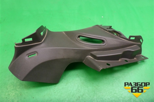 Обшивка стойки задняя верхняя правая (нижняя часть седан) (5M51F613C46AGW) для Ford Focus 2 с 2005-2008г (Фокус)